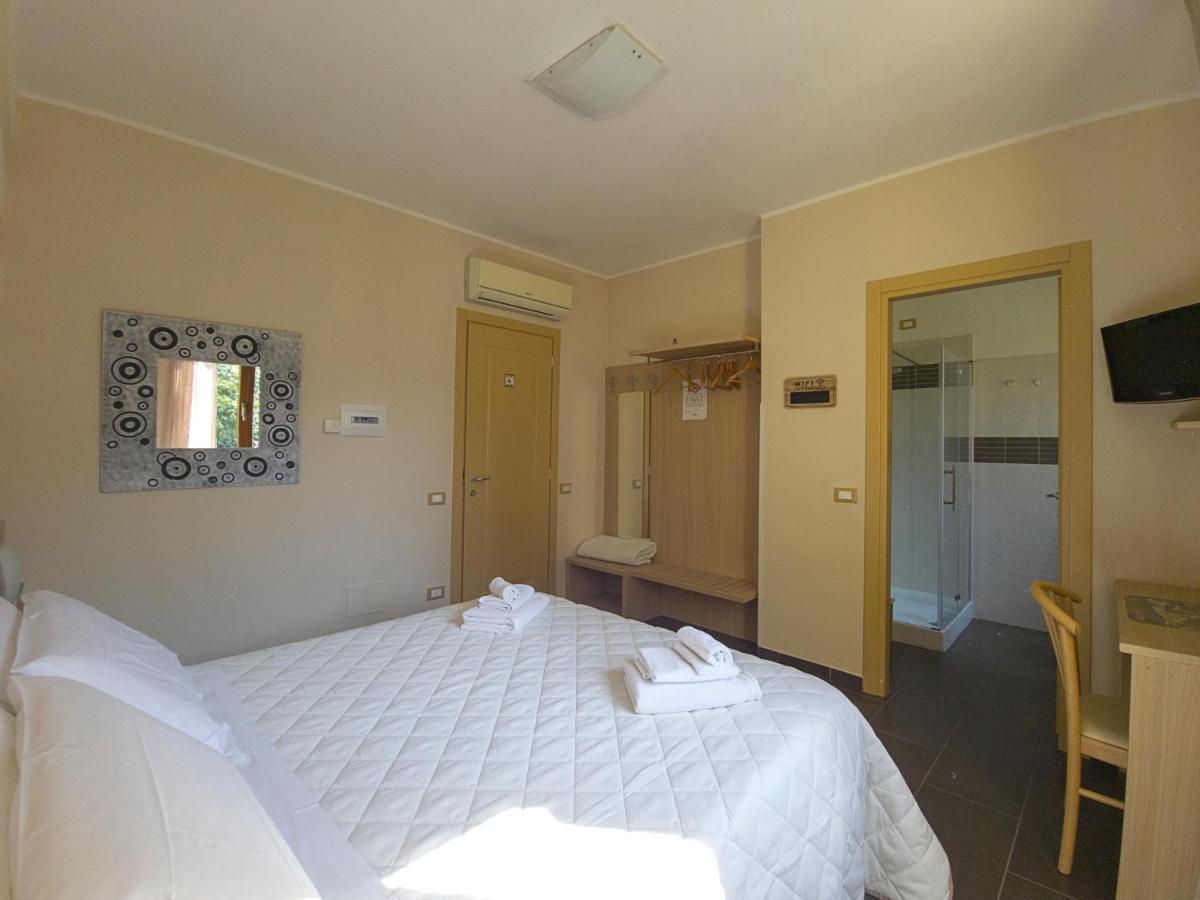Agriturismo La Pietra 1 E La Pietra 2 La Spezia Buitenkant foto
