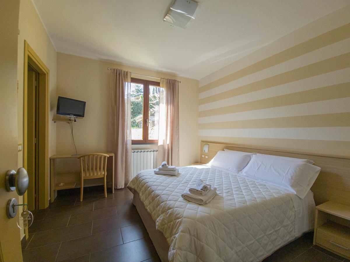 Agriturismo La Pietra 1 E La Pietra 2 La Spezia Buitenkant foto